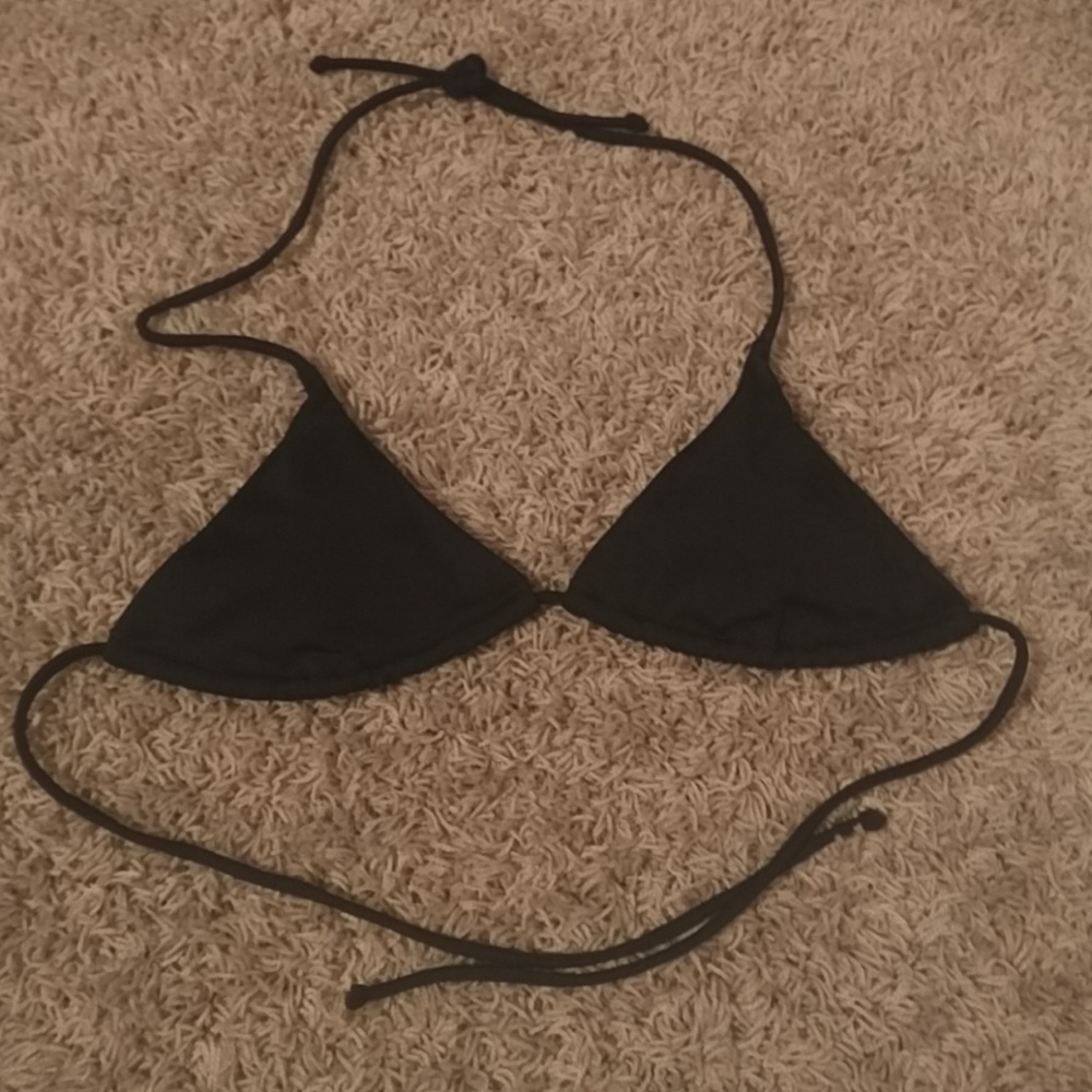 Black bikini top